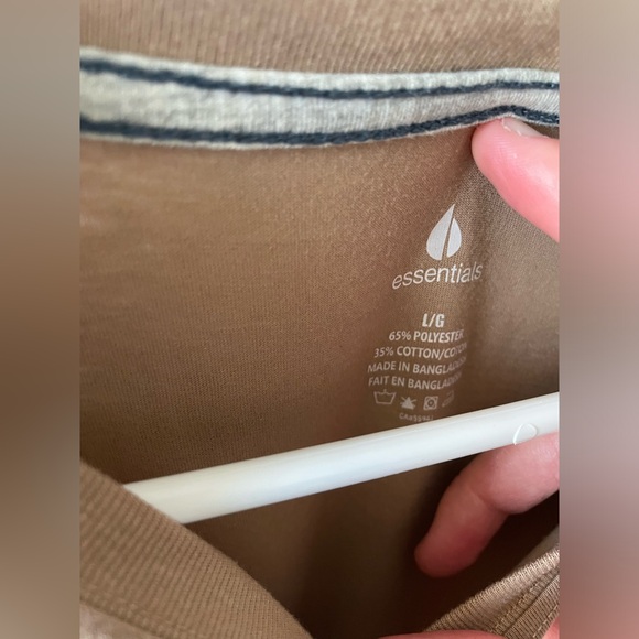 Men’s Boathouse Essentials tan longline tee (L/G) - Picture 5 of 6